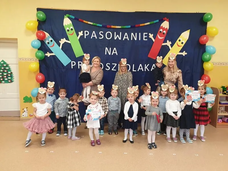 Kiedy odbywa się pasowanie na przedszkolaka? Odkryj szczegóły ceremonii!