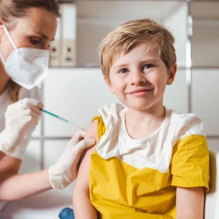 Szczepienie dziecka z kaszlem - co warto wiedzieć?